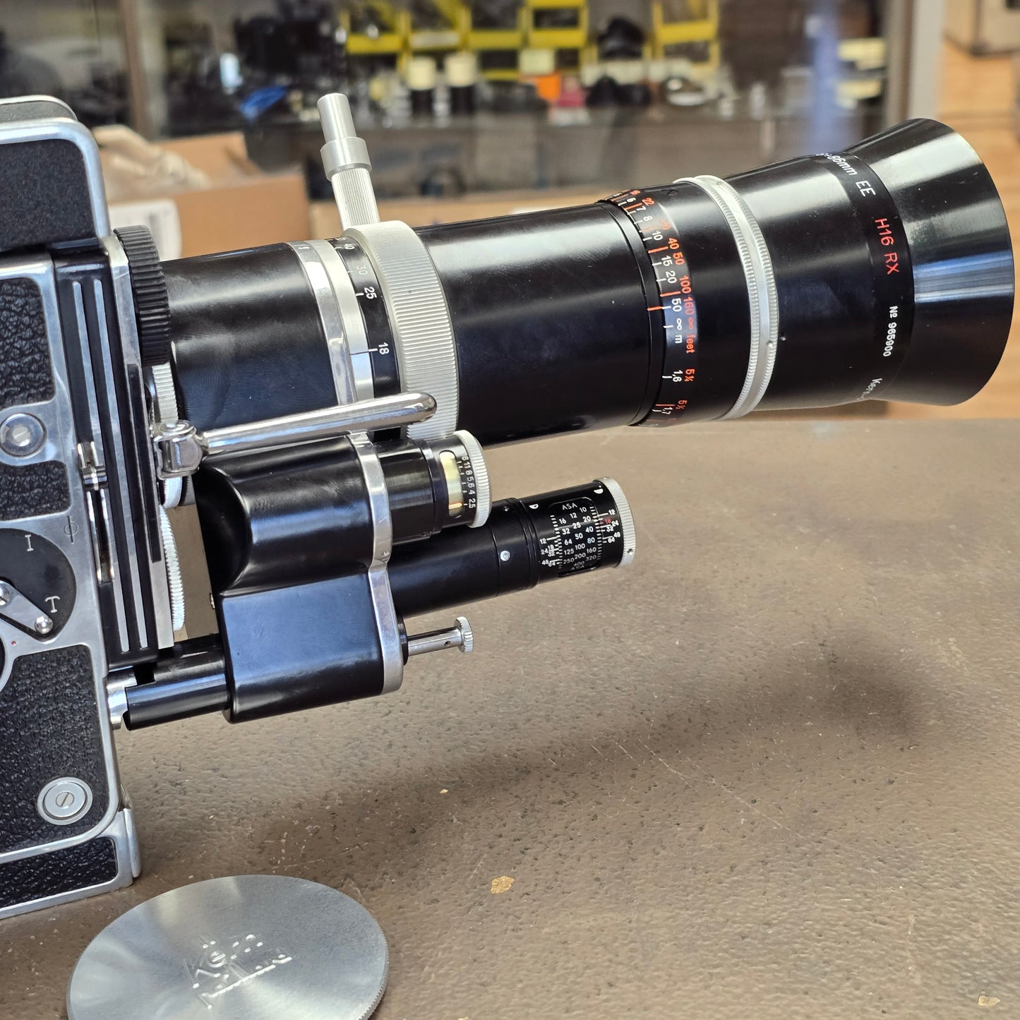 Bolex H16 Rex 3 16mm Camera with 10x viewfinder S# 206075 & Vario Switar 18-86mm Zoom lens S# 965900