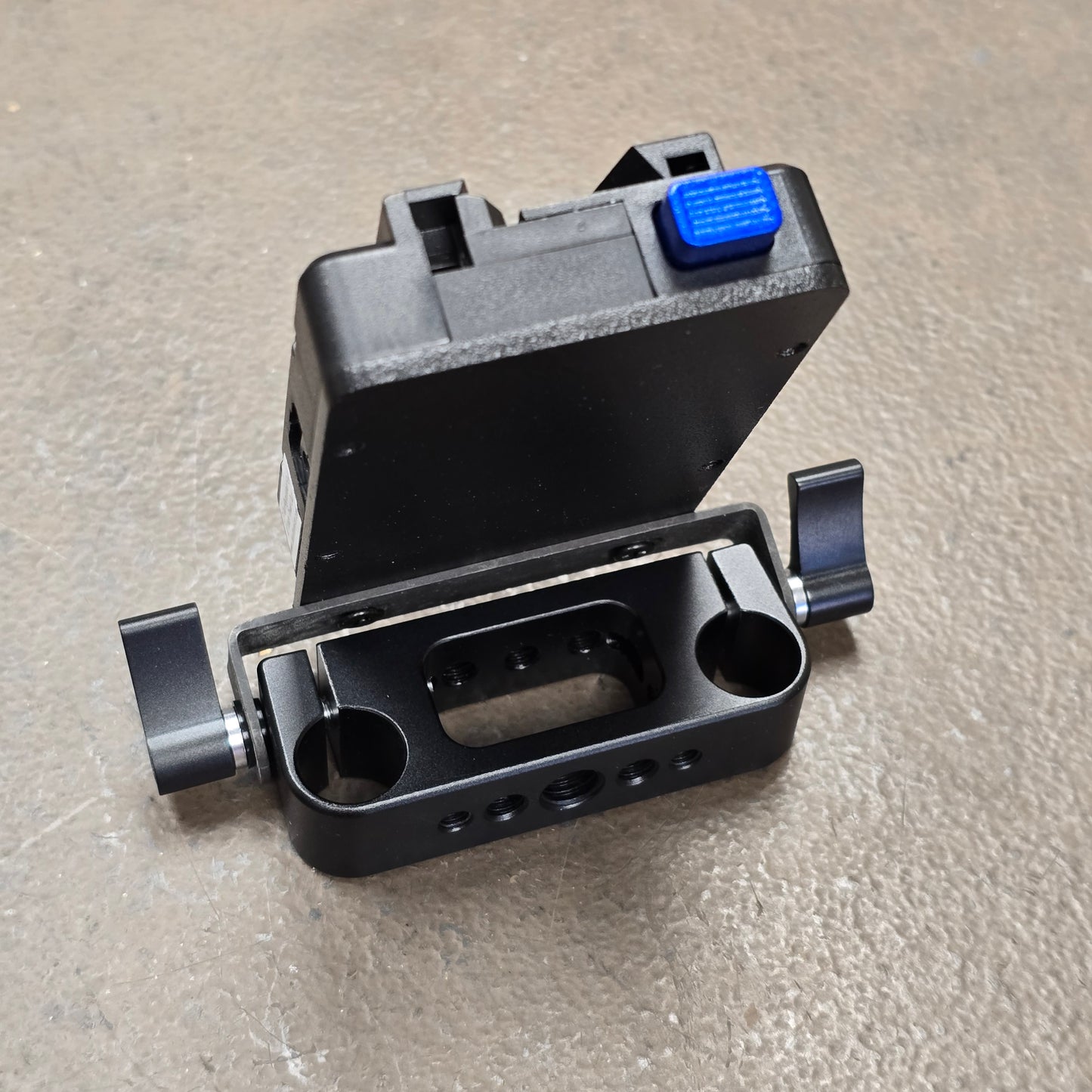 Bolex FXLION NANO V-Lock Adapter with D-Tap 12 volts regulated S# NANOL15R