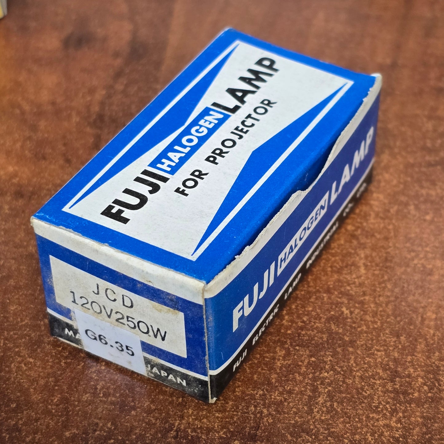 Fuji JCD Lamp 120V 250W