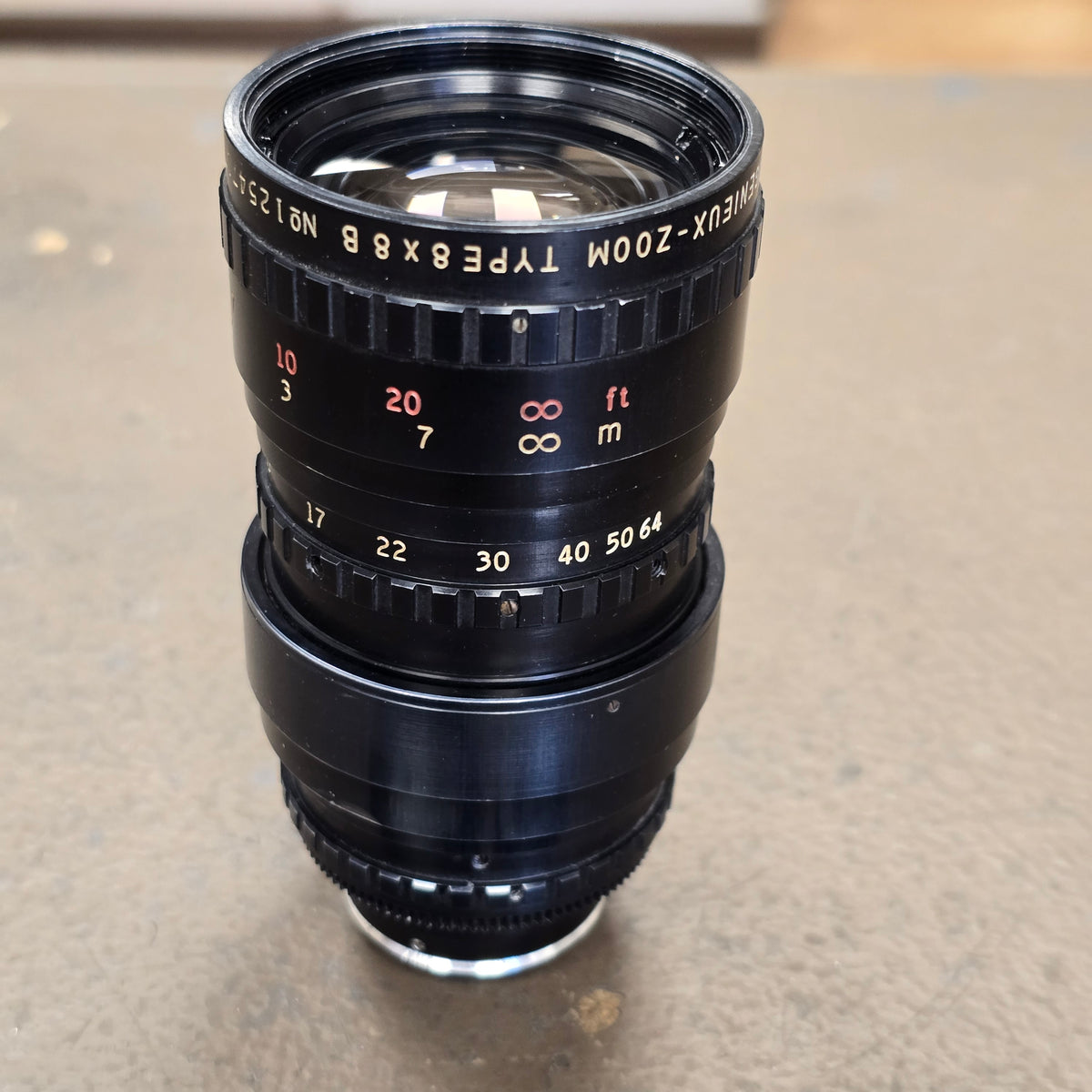 Angenieux 8-64mm f1.9 Zoom Lens Type 8x8B C-Mount for Super 8mm Cameras S# 1254717
