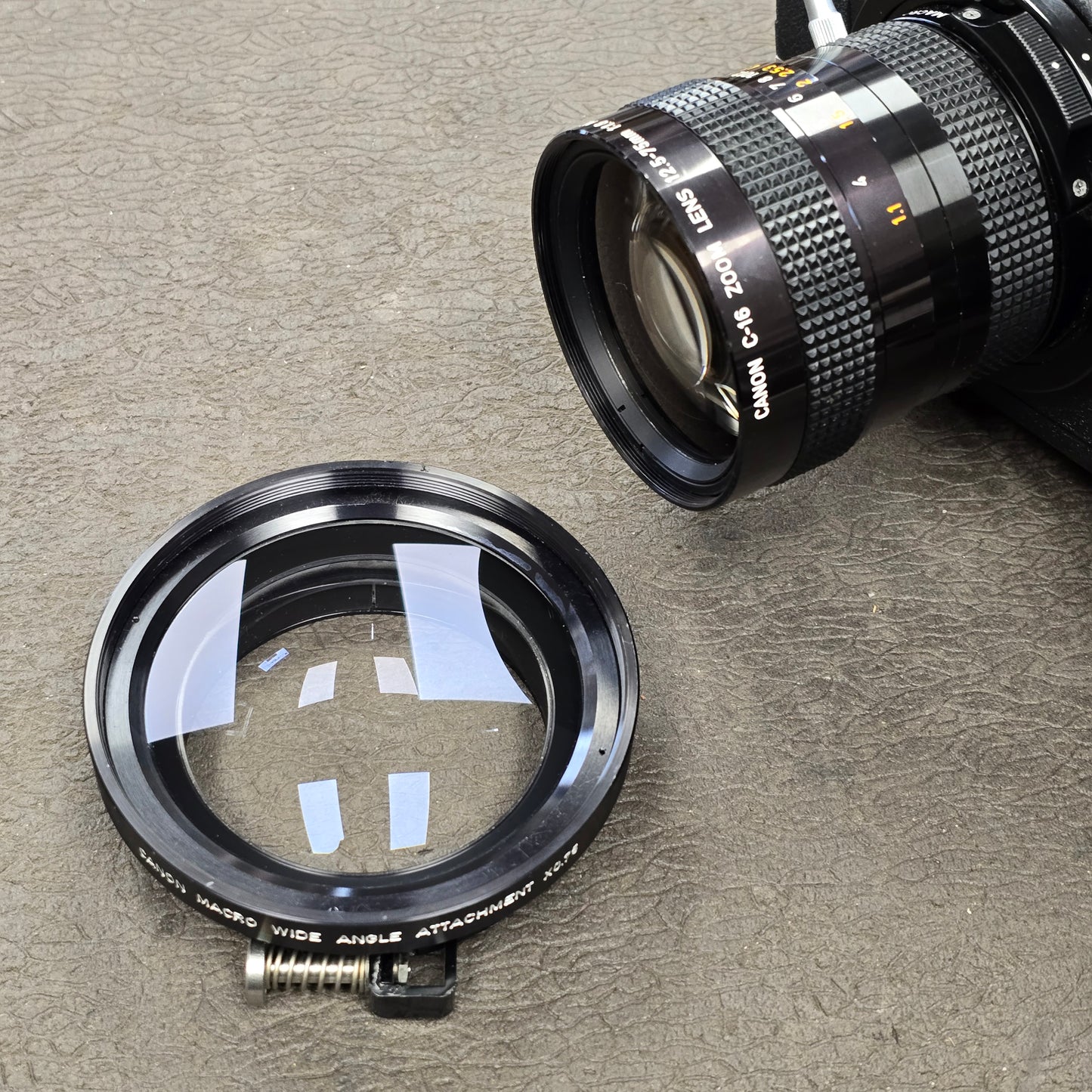 Canon X0.75 Clamp On Macro Wide Angle Attachment for Canon Scoopic Cameras