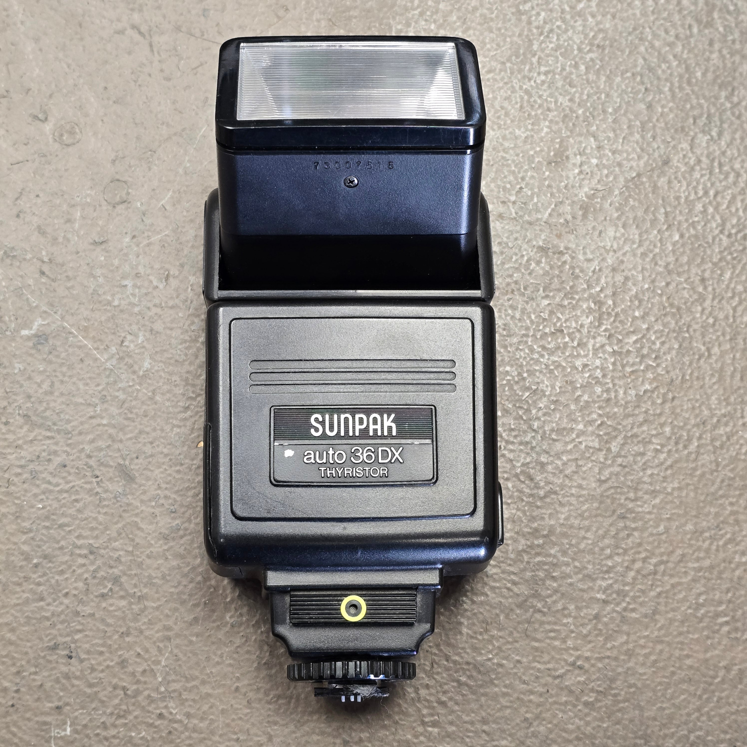 Sunpak Auto 36DX Thyristor Camera Flash S# 73007616 – Du-All Camera