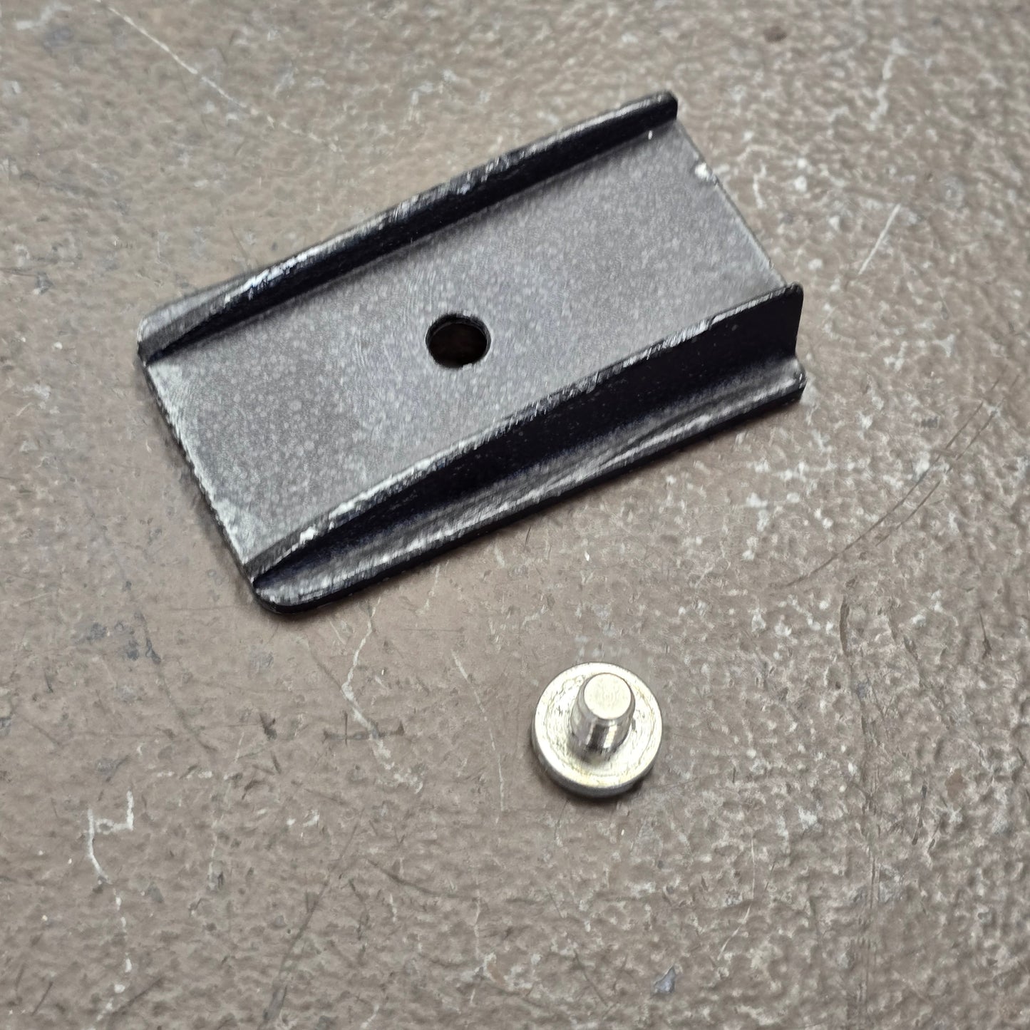 Beaulieu 2008/4008 Series Leveling Plate   10-684