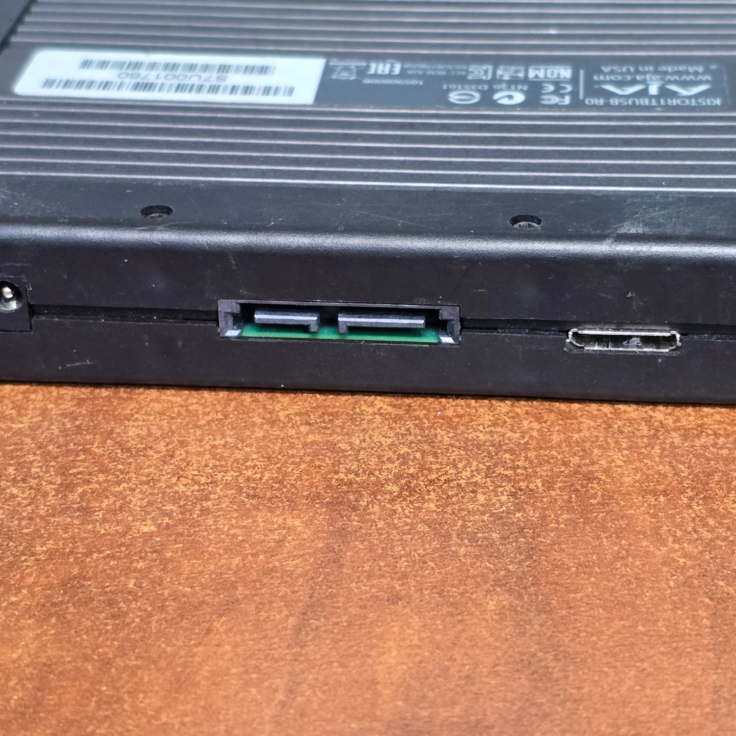 AJA KISTOR 1TB USB-R0 Drive S# S7U001851