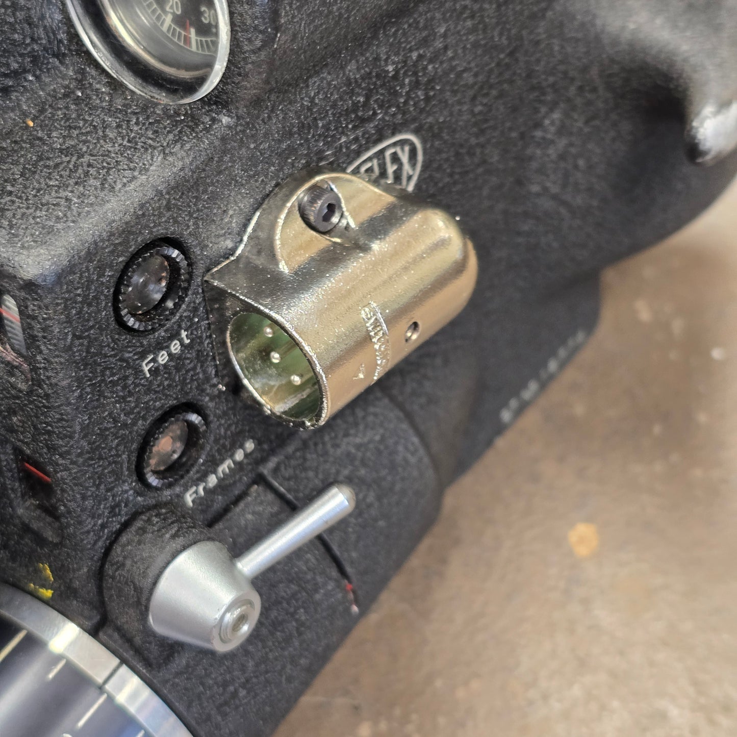 Arri S/B 16mm Camera Body S# 18778 with Variable Speed Motor S# 16244 , Battery & Charger