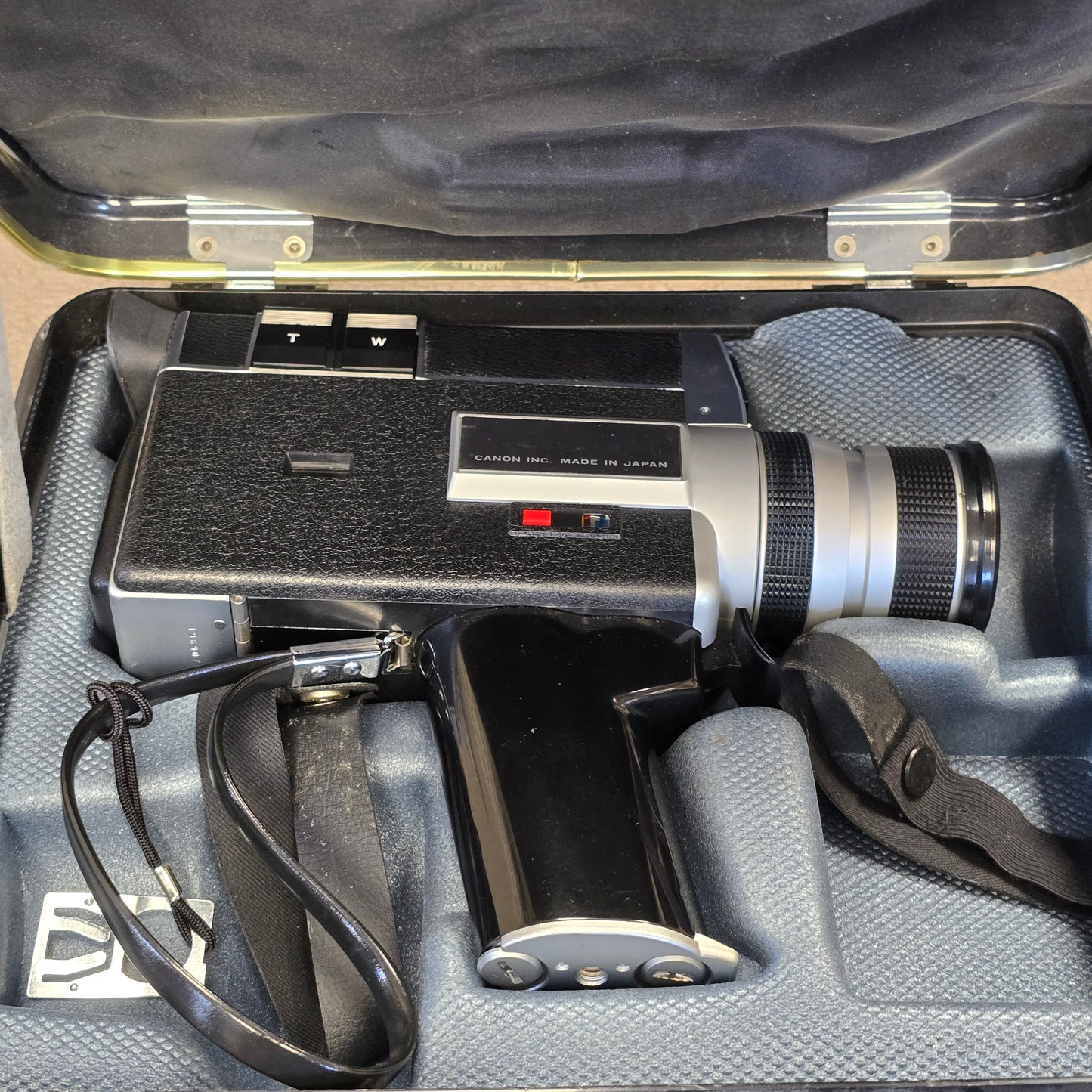 Canon 518 Auto Zoom SV (Special Version) Super 8mm Camera S# 196907