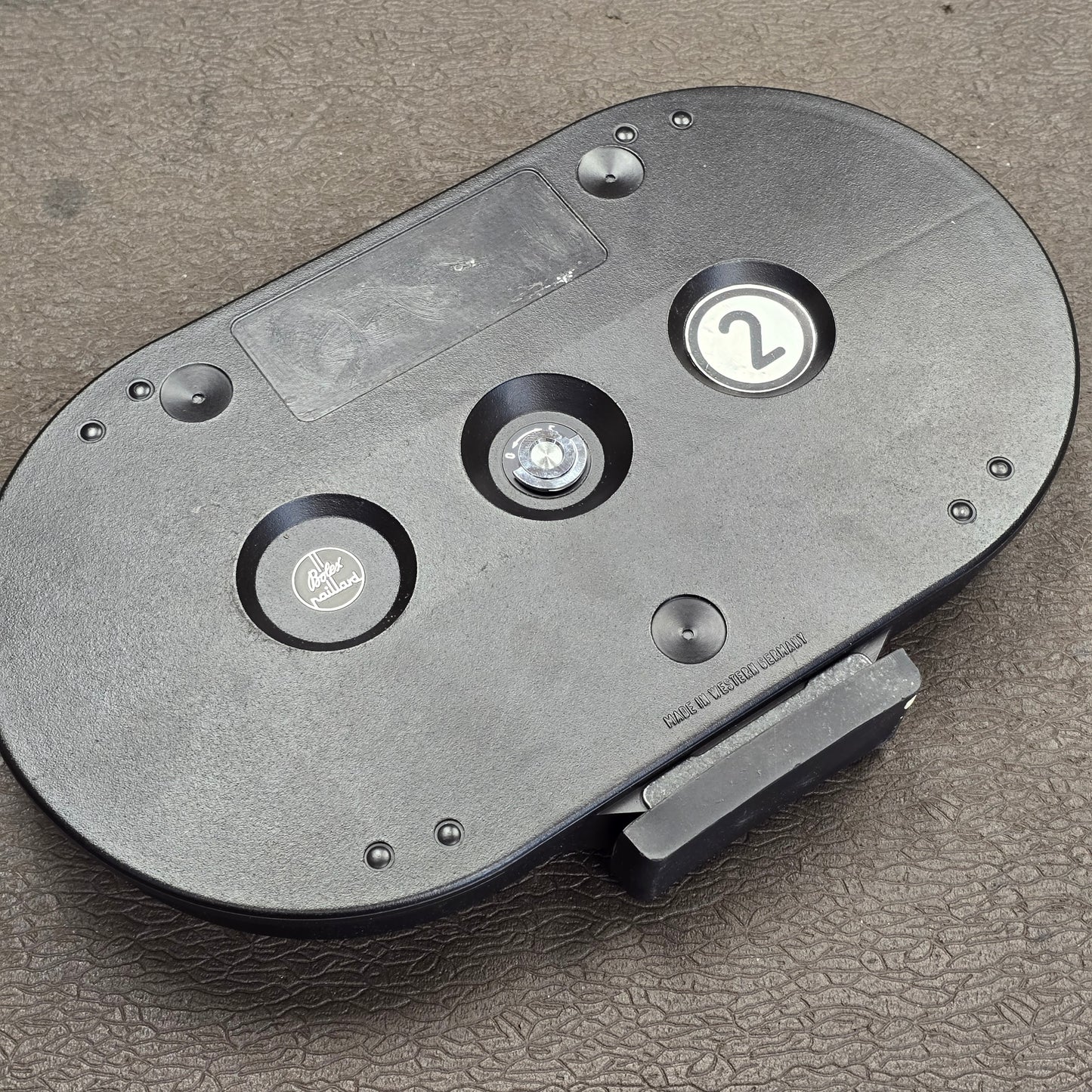 Bolex 400' Magazine with Core adapters S# K04967