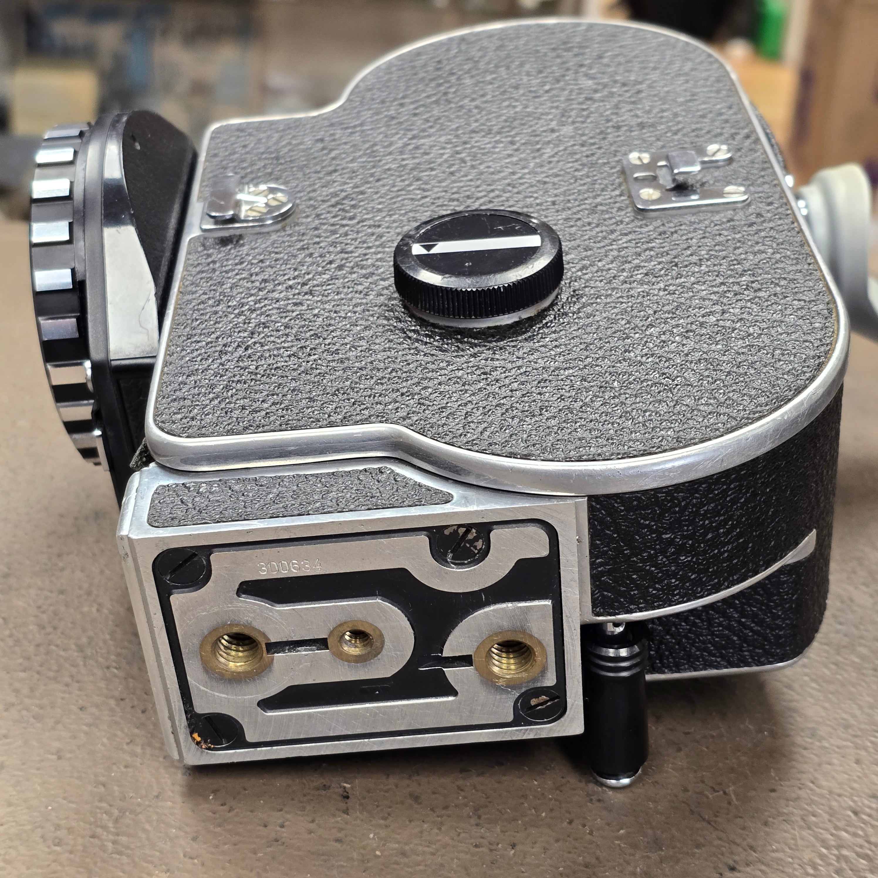 Bolex H16 SB 16mm Camera with 10x Viewfinder S# 300634 with