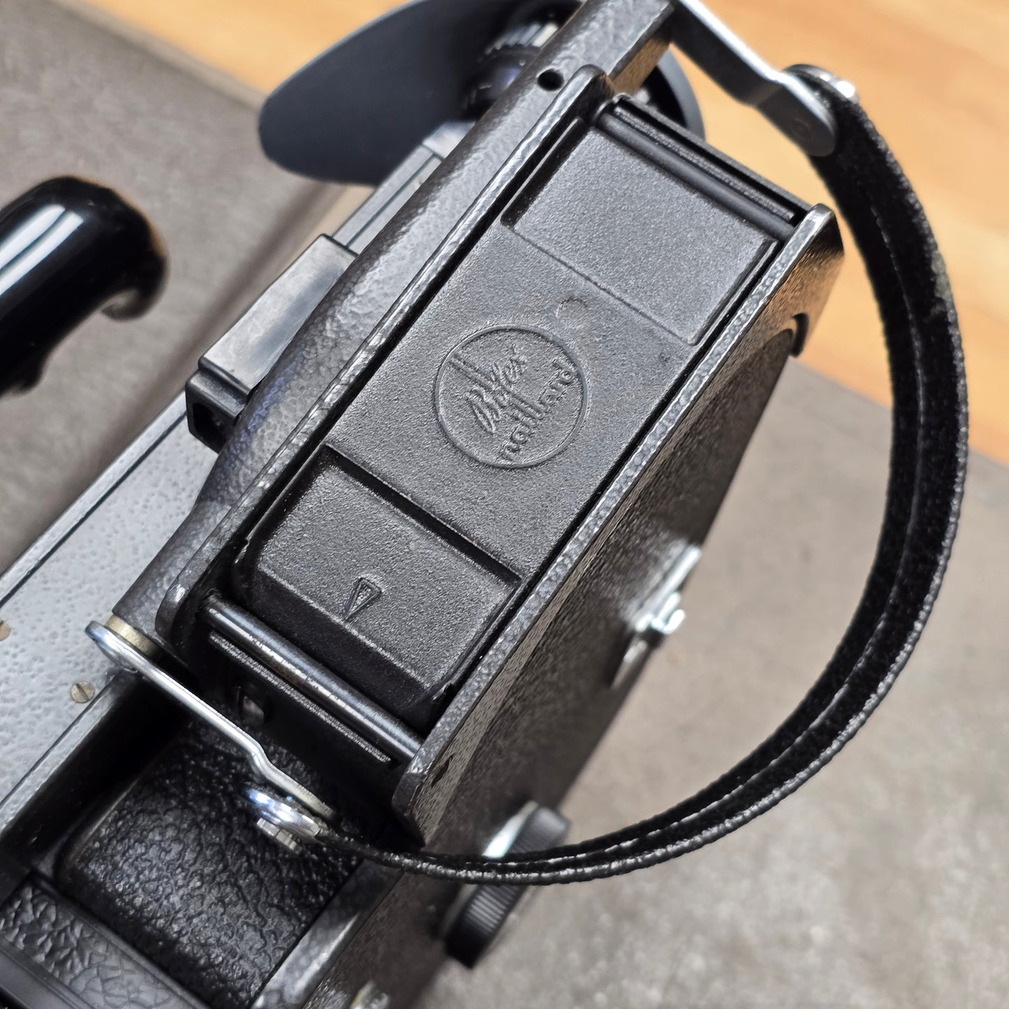 Bolex Super 16 EBM Camera Body with 13x Viewfinder ,Powergrip & Battery S# 306438