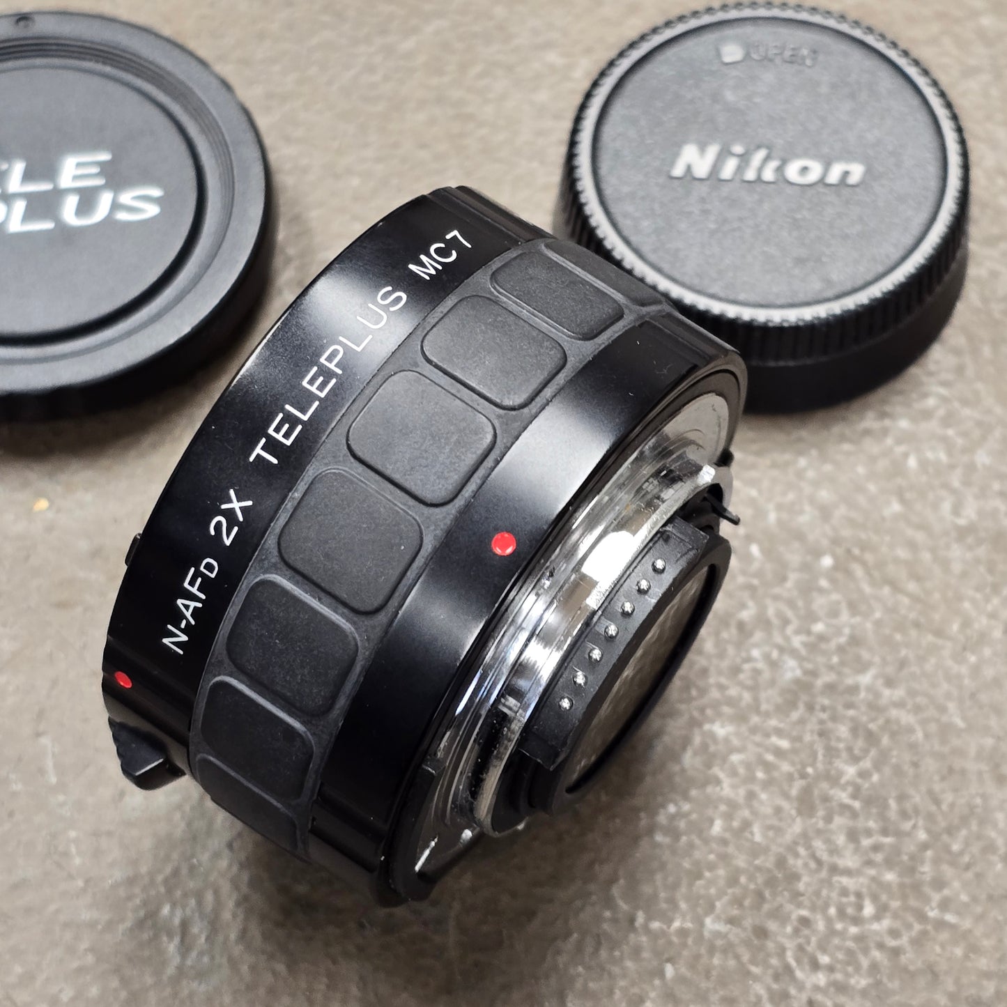 Kenko Tokina N-AFd 2x converter for NIKON Teleplus MC 7