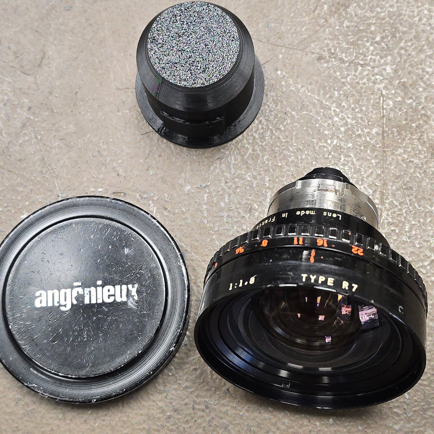 Angeniuex 5.9mm f/1.8 Arri Bayonet Mount Wide Angle Lens S# 1446009
