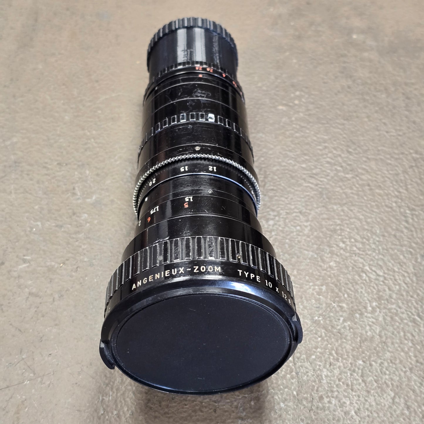 Angenieux 12-120mm f2.2 Type 10 x 12B Arri Bayonet Mount Zoom lens S# 1244241