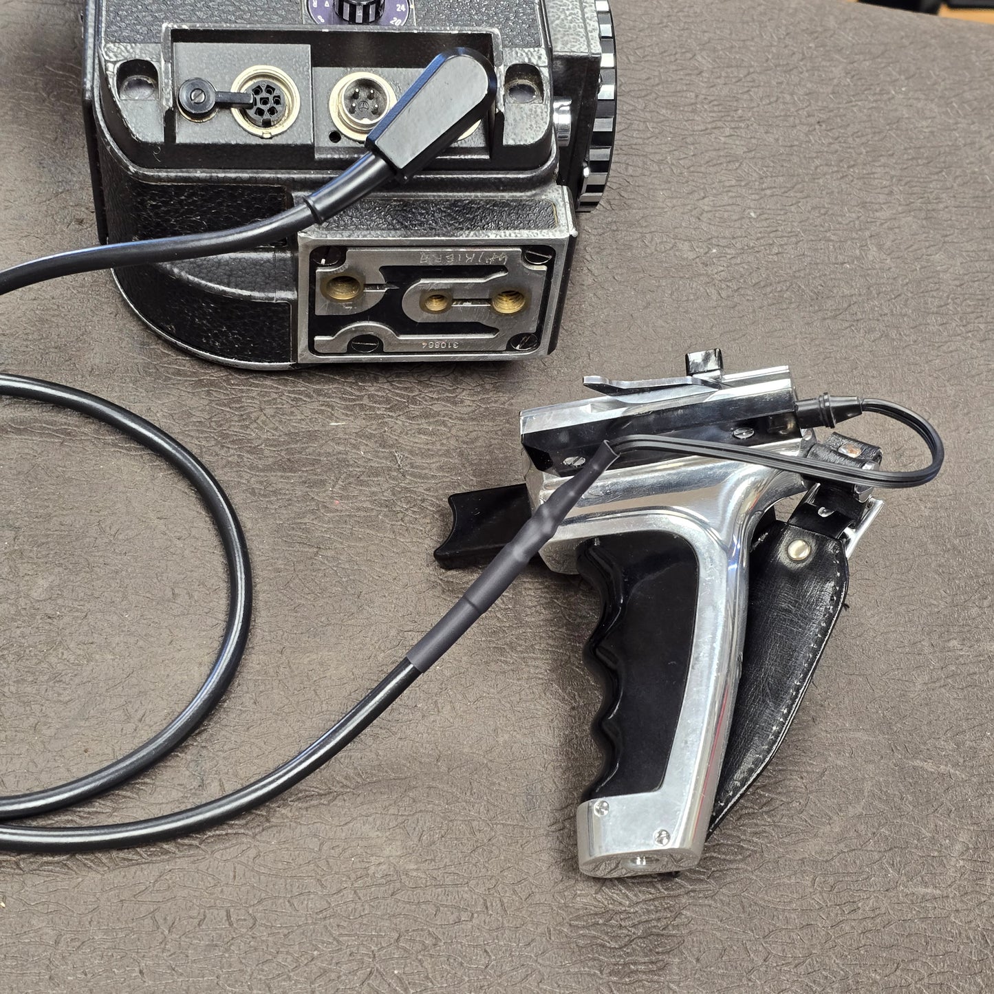 Bolex EL Electric On/Off Handgrip with Quick release adapter & Power Cable