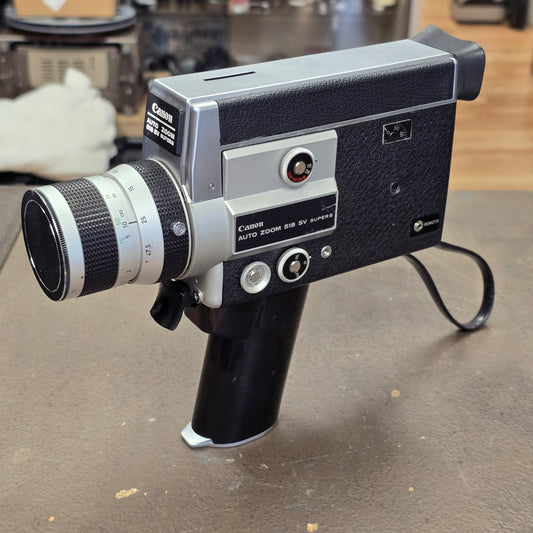 Canon 518 Auto Zoom SV (Special Version) Super 8mm Camera S# 262652 With Case