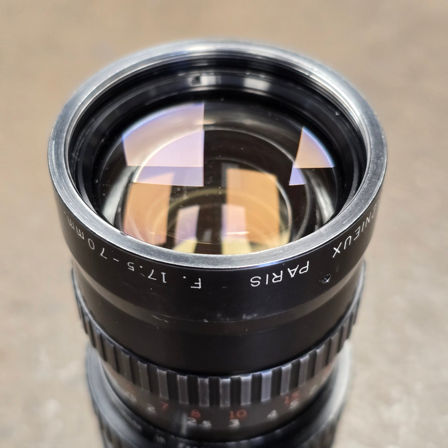 Angenieux 17.5-70mm f2.2 Type L4 Arri Standard Mount S# 1427531