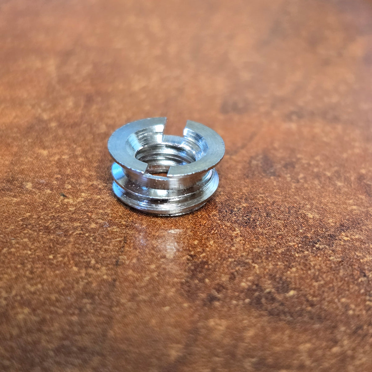 Helicoil Tripod adapter 3/8x16" - 1/4x20"