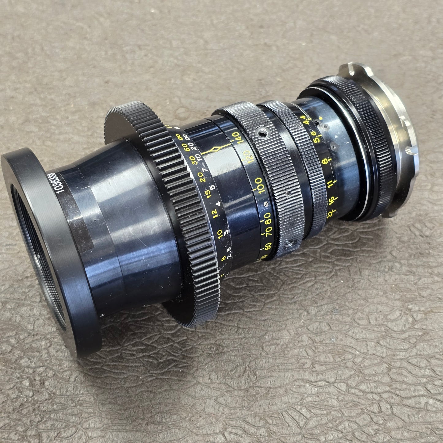 Angenieux 35-140mm T4.4 PL Mount Zoom Lens S# 1036338 With Case