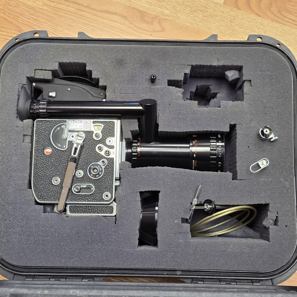 Bolex H16 M Non Reflex 16mm Camera body S# 249395 with Som Berthiot 17-85mm Dogleg Zoom Lens S# T72111 & Case
