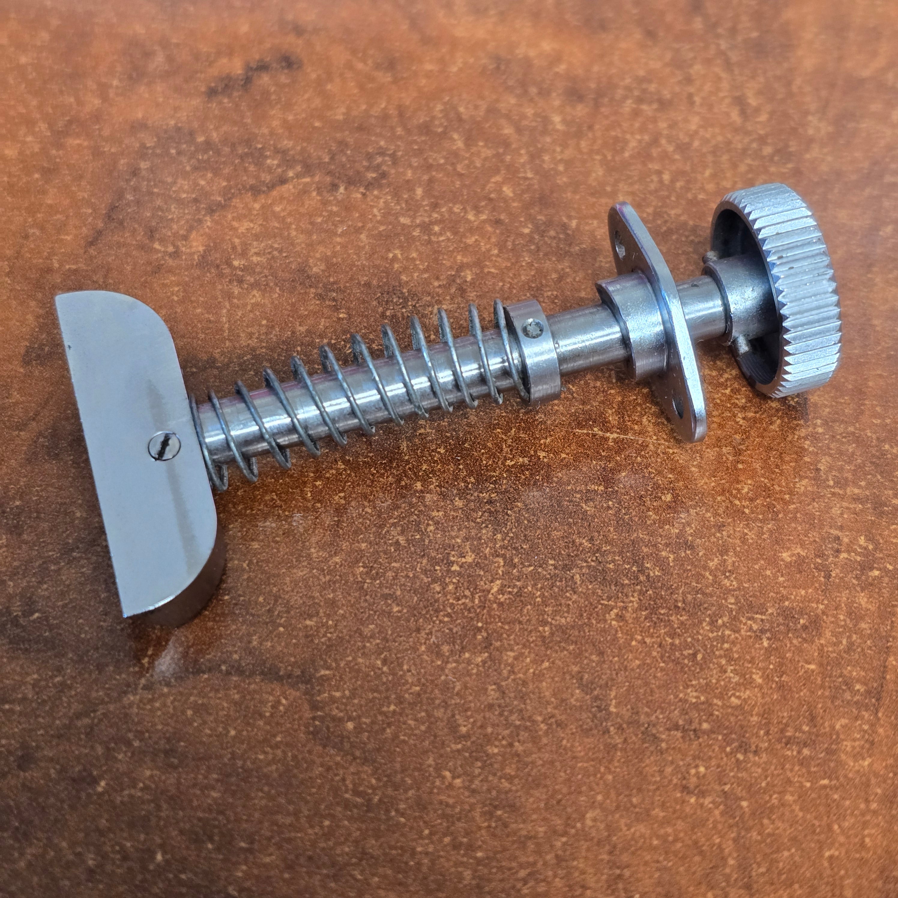 Arri 16BL Magaine Locking assembly ( Used ) – Du-All Camera