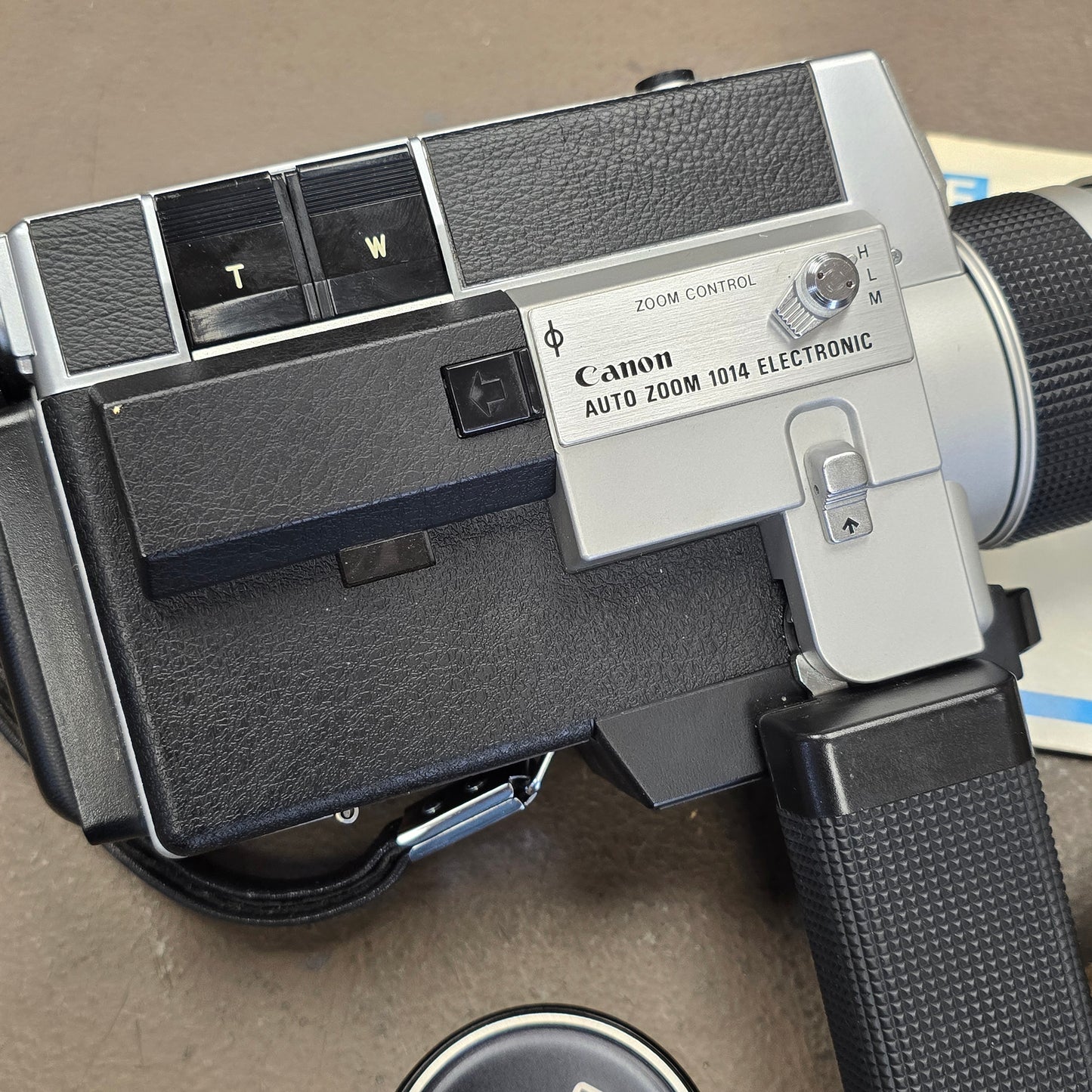 Canon 1014 Auto Zoom Electronic Super 8mm Camera S# 123440-126814