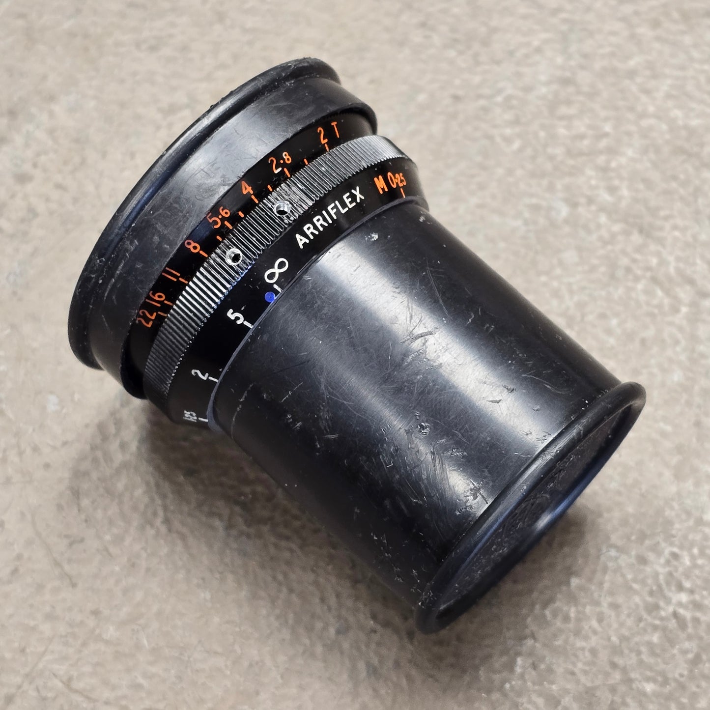 Cooke Kinetal 9mm T2 / f1.9 Arri Standard Mount lens S# 651877