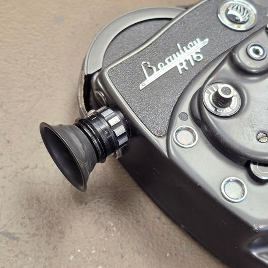 Beaulieu R-16 Rubber Eyecup with Insert Threaded Retaining Ring (Used)