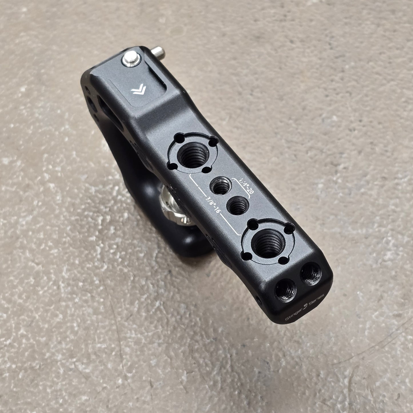 Eclair ACL Ergonomic Locating Top Handle Accessory