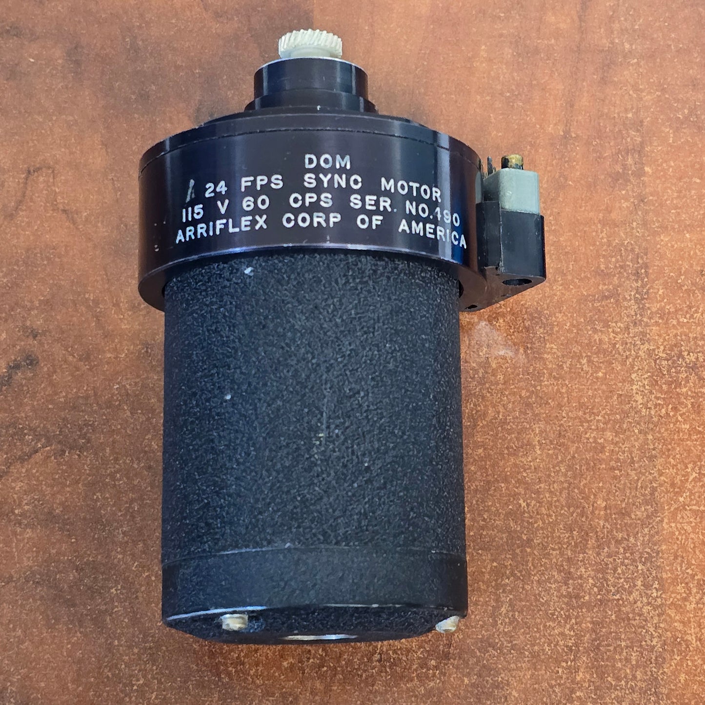 Arriflex 16BL DOM 24FPS Crystal Sync Motor with 24B 60 Gear S# 190