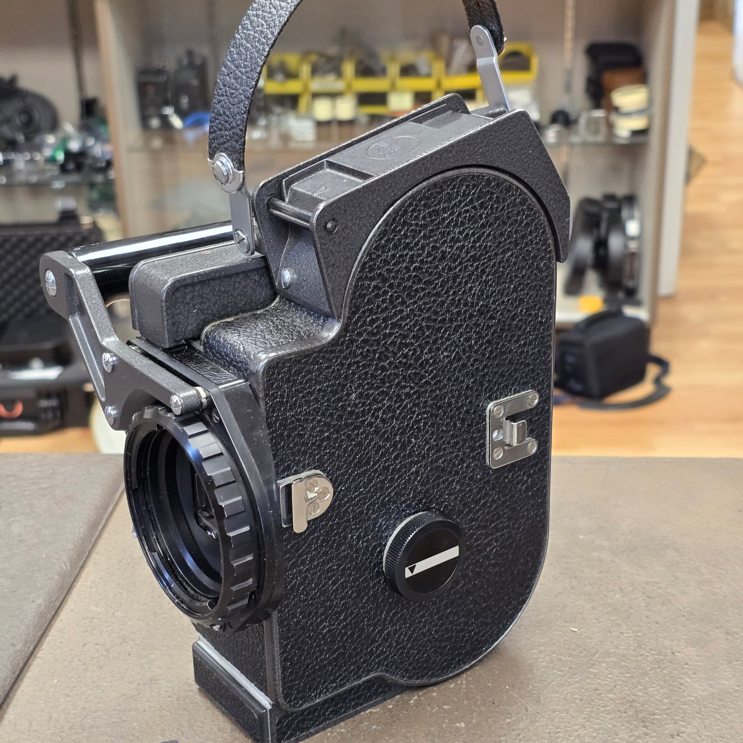 Bolex Super 16 EBM Camera Body with 13x Viewfinder ,Powergrip & Battery S# 306438