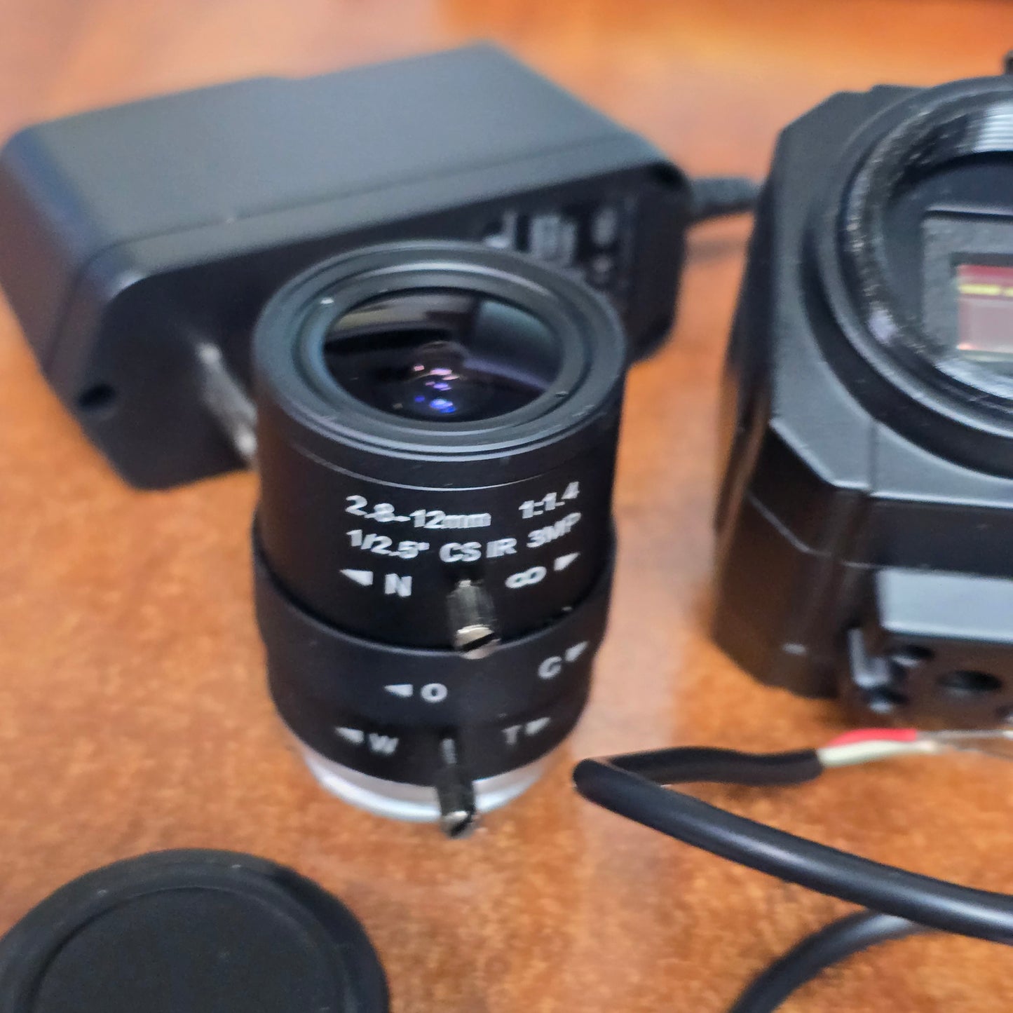 Mini 1/3" Sony CCD 700TVL CCTV Security DC Auto IRIS CS Mount Box Color Camera