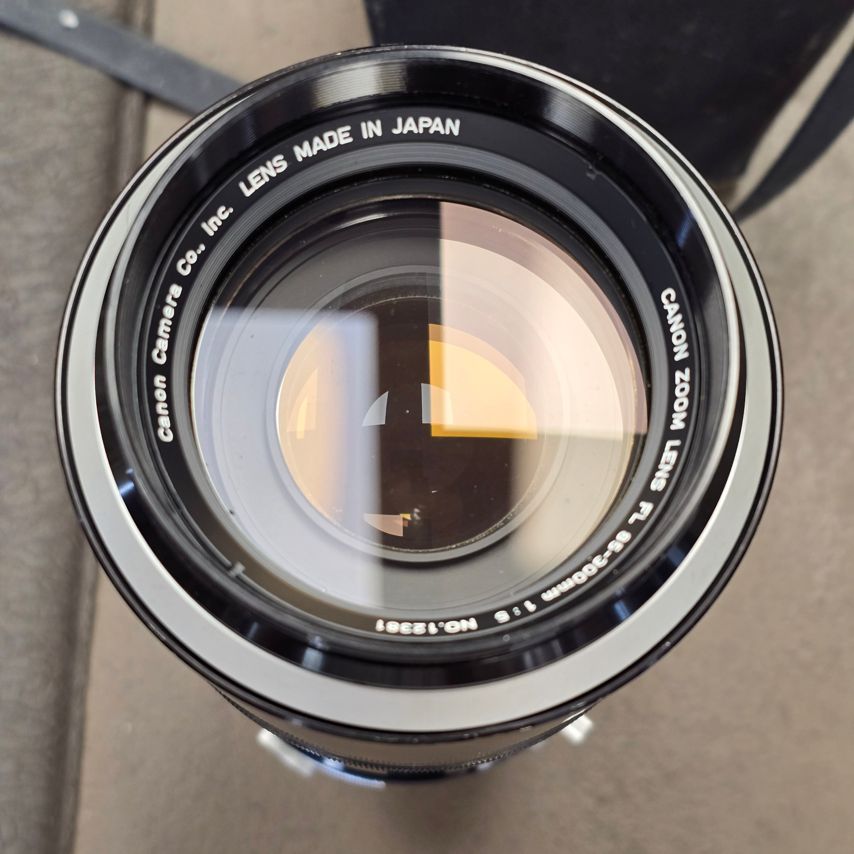 Canon Zoom Lens FL 85-300mm F5 Zoom Lens With Case S# 12381 – Du