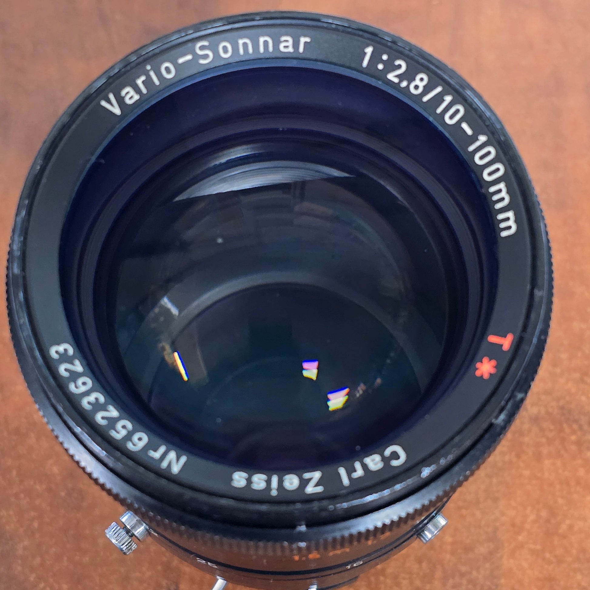 Lot 308 - A Carl Zeiss Vario-Sonnar 10-100mm f2.8 SR Lot 308 - A Carl Zeiss Vario-Sonnar 10-100mm f2.8 SR