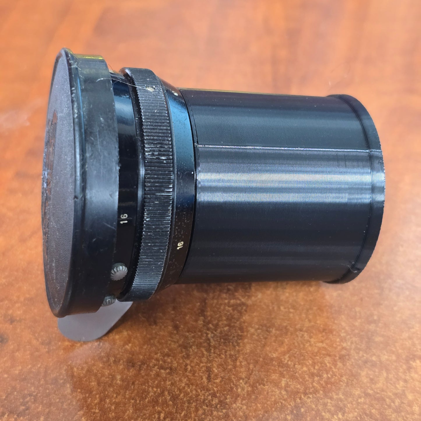 Schneider-Kreuznach Xenon 16mm T1.9 Arri Standard Mount S# 5709795