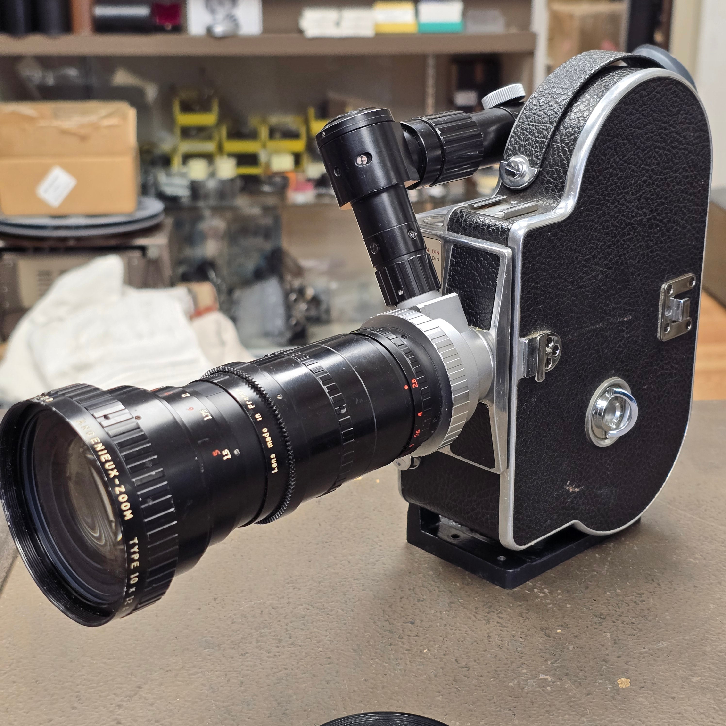 Bolex H16 Non Reflex 16mm Camera body S# 186363-157038 with