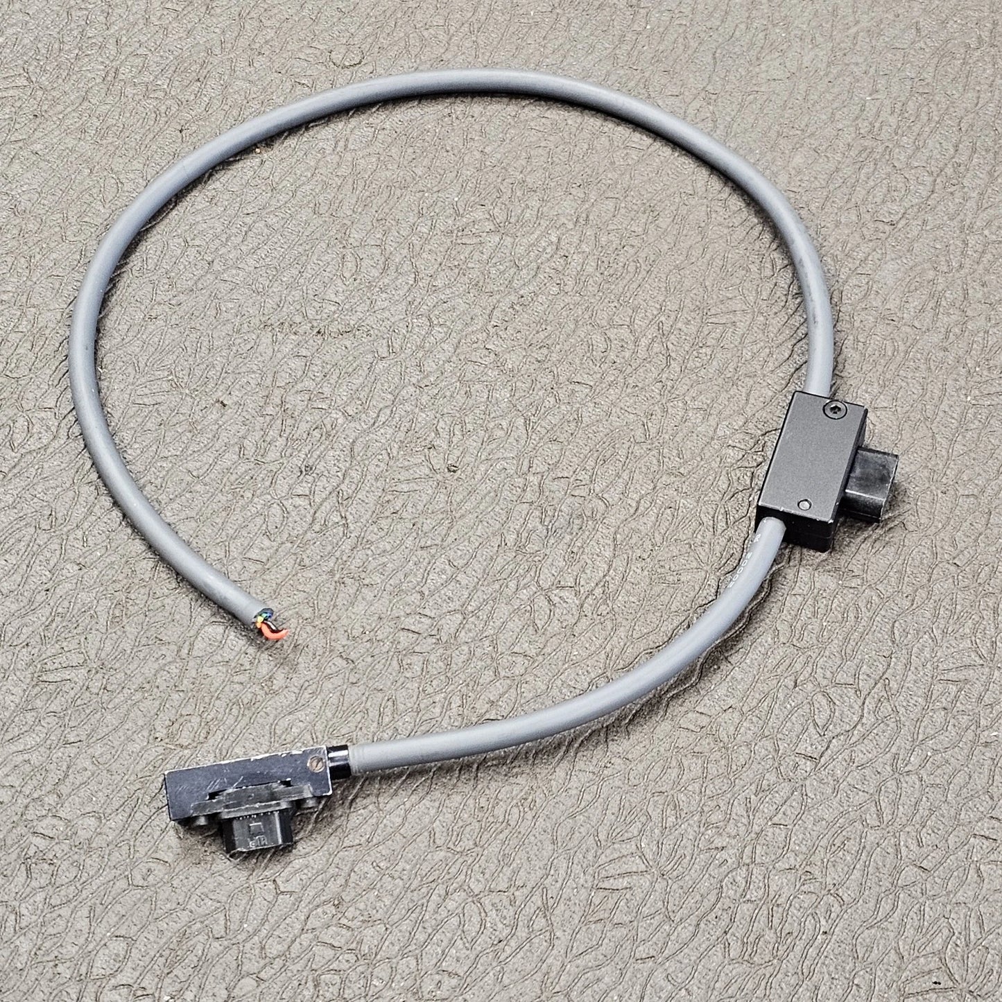 Aaton 9-Pin Amphenol Power cable w/ flying lead for Aaton LTR/XTR Cameras