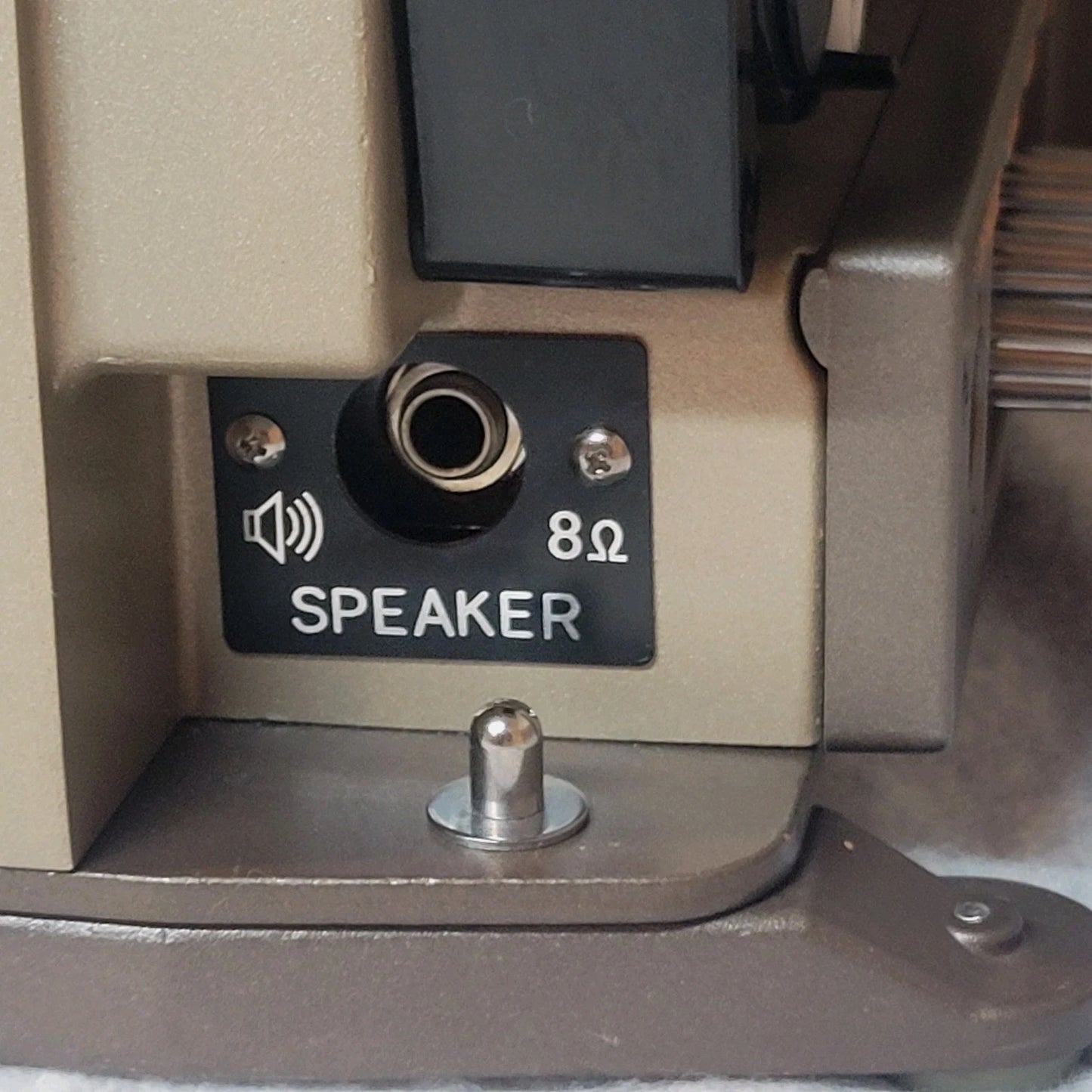 Eiki ENT Super Slim Line 16mm  Sound Projector S# 12529