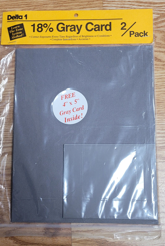 Delta 1  18% Gray Card  2 pack