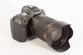 Canon EOS R Mirrorless Camera with 24-105mm f/4-7.1 Lens
